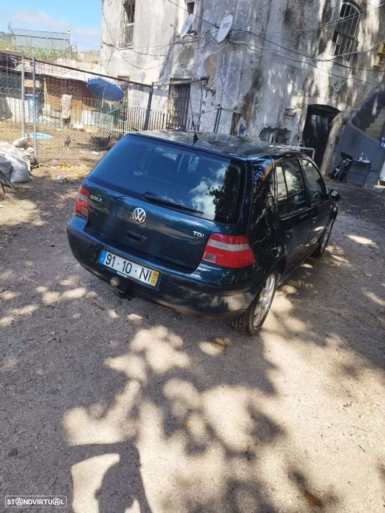 VW Golf - 1