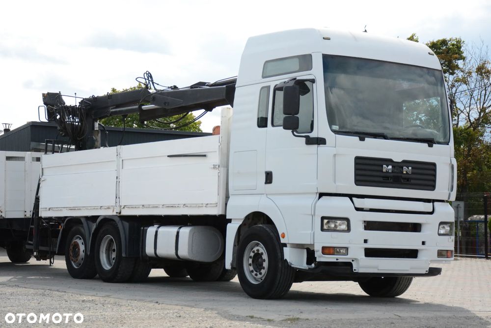 MAN TGA 410 + przyczepa / 2002r / HDS HIAB / Podnoszona oś BPW - 2