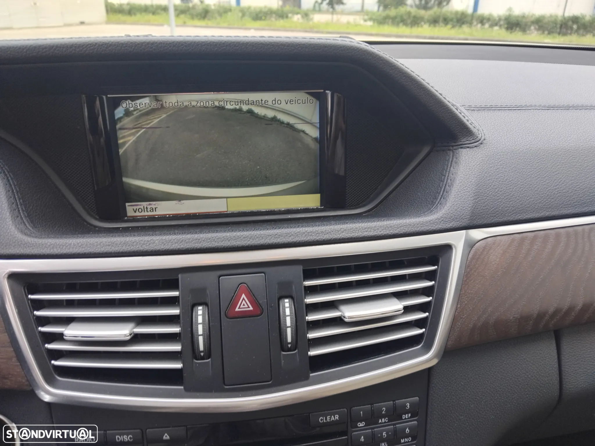 Mercedes-Benz E 250 CDi Avantgarde BlueEfficiency Auto. - 11