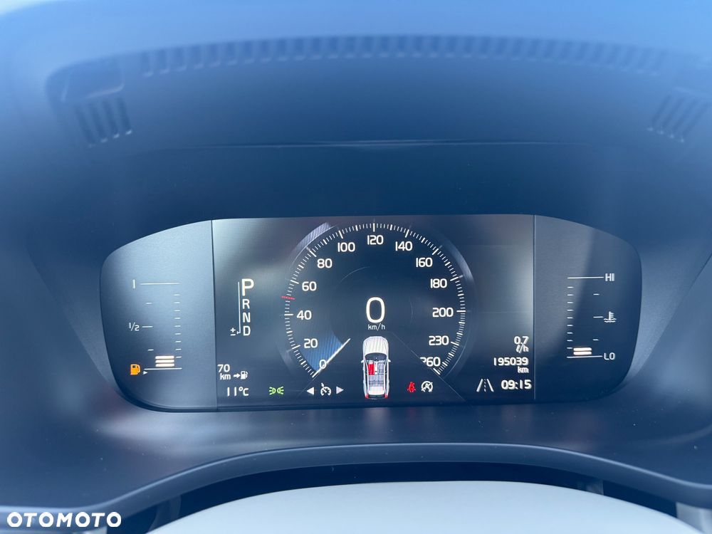 Volvo XC 60 D4 AWD Geartronic Momentum - 29