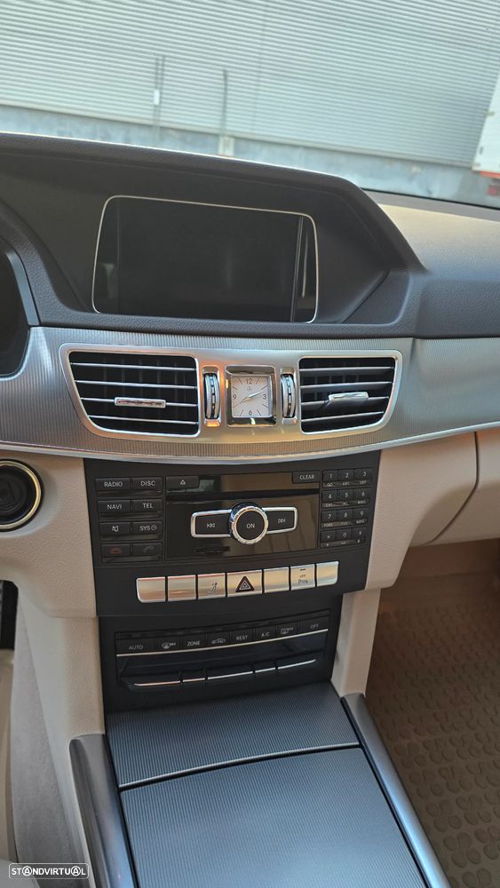 Mercedes-Benz E 300 Bluetec Hybrid Avantgarde - 10