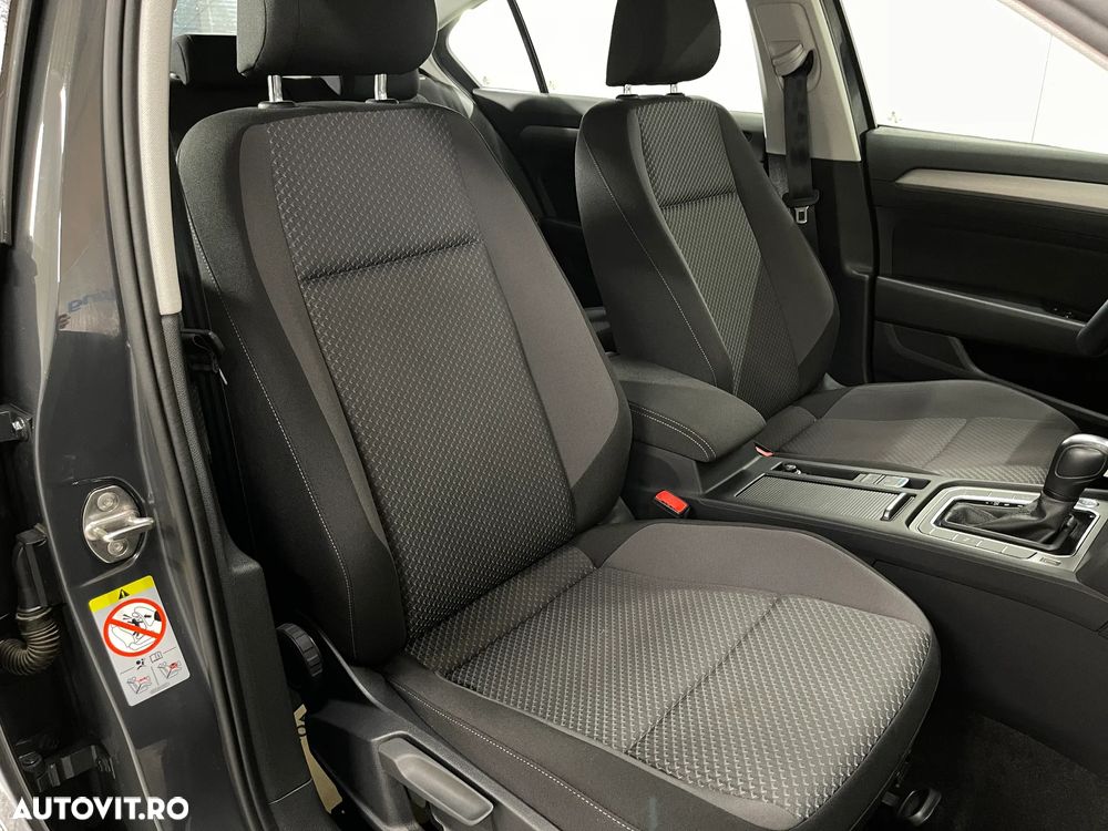 Volkswagen Passat 1.5 TSI ACT DSG Advance - 10