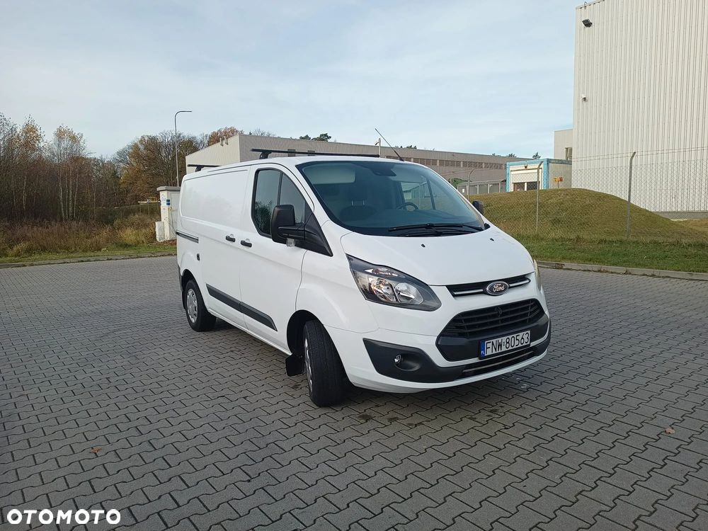 Ford TRANSIT CUSTOM - 3