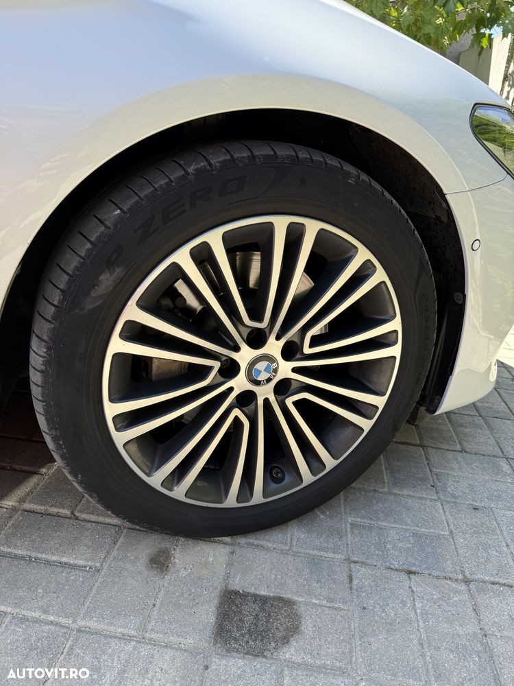 BMW Seria 5 - 12