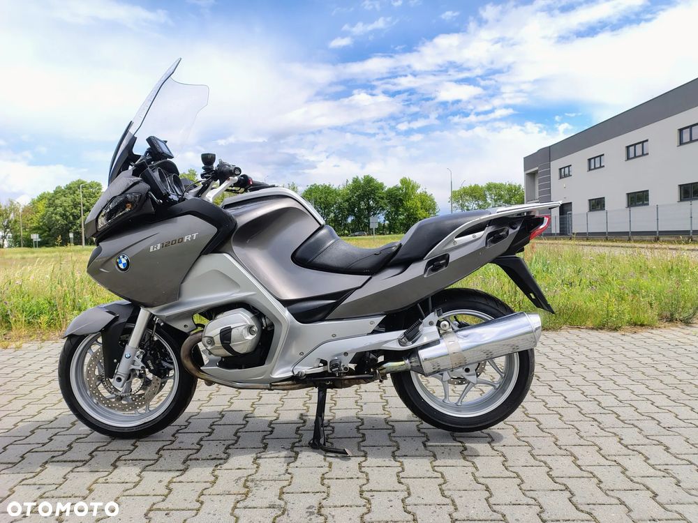 BMW R - 1