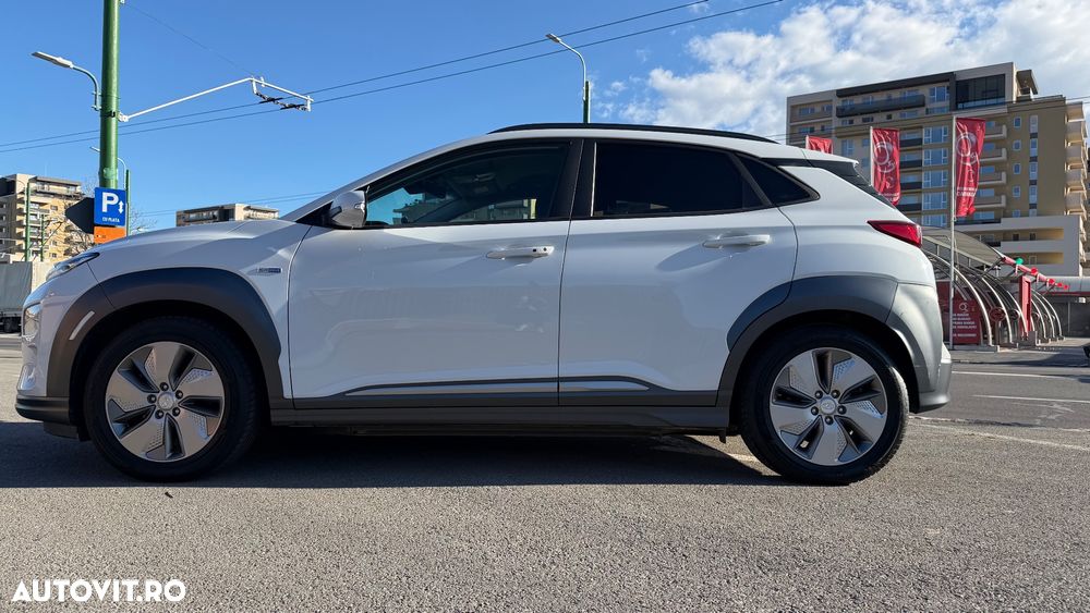 Hyundai KONA 204CP Luxury+ - 10