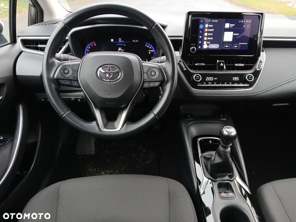 Toyota Corolla - 23