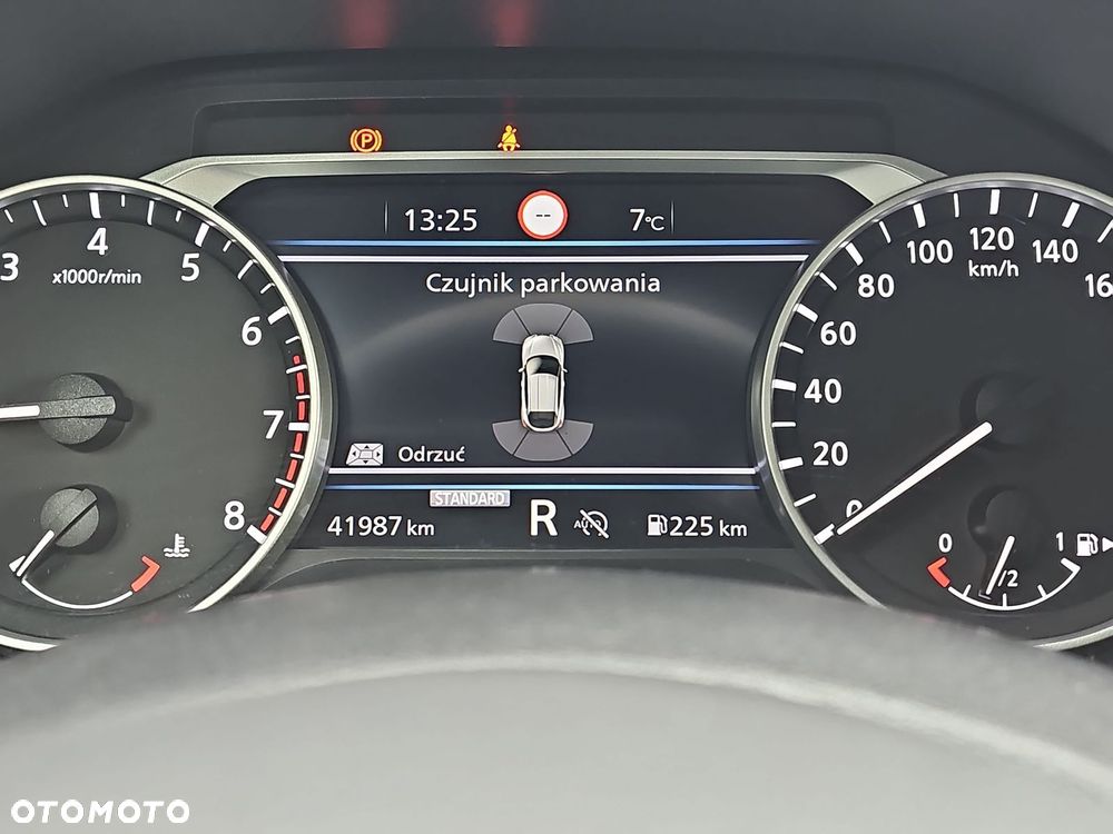 Nissan Juke 1.0 DIG-T N-Connecta DCT - 25