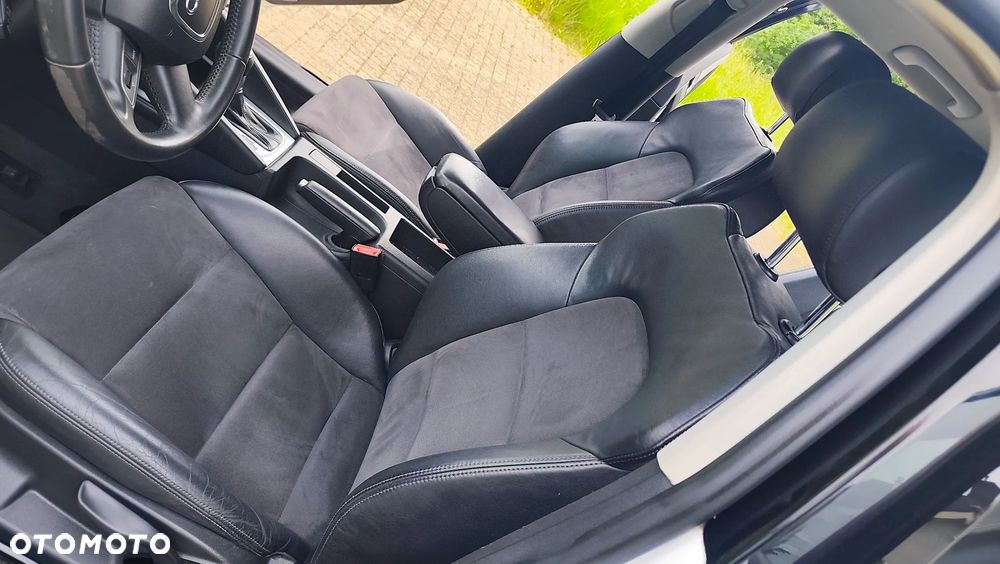 Audi A3 Sportback 2.0 TDI DPF S tronic S line Sportpaket (plus) - 12