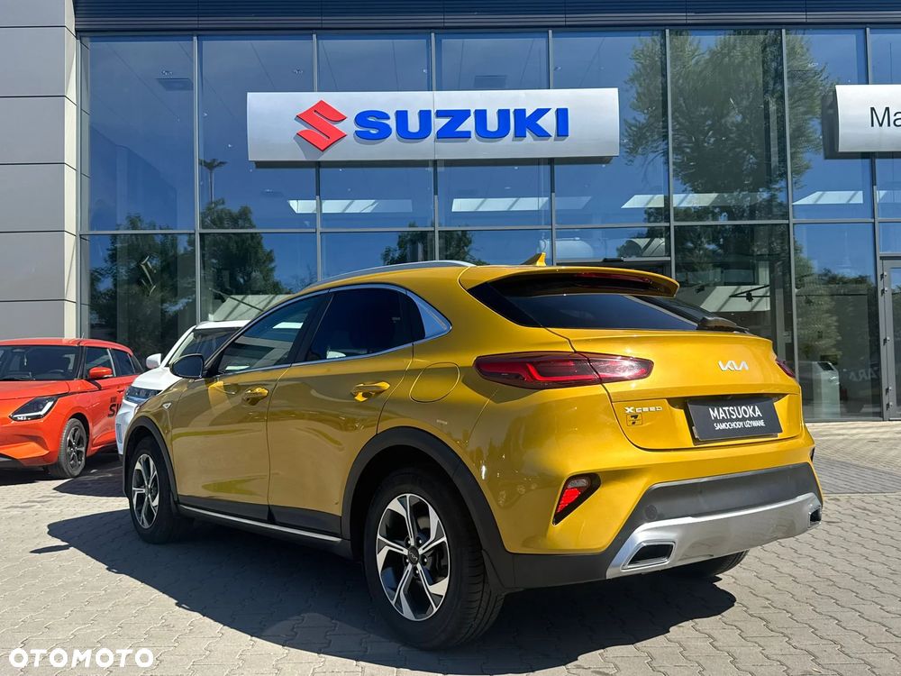 Kia XCeed 1.5 T-GDI Business Line DCT - 4
