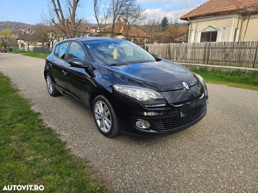 Renault Megane ENERGY dCi 110 Start & Stop Bose Edition - 1