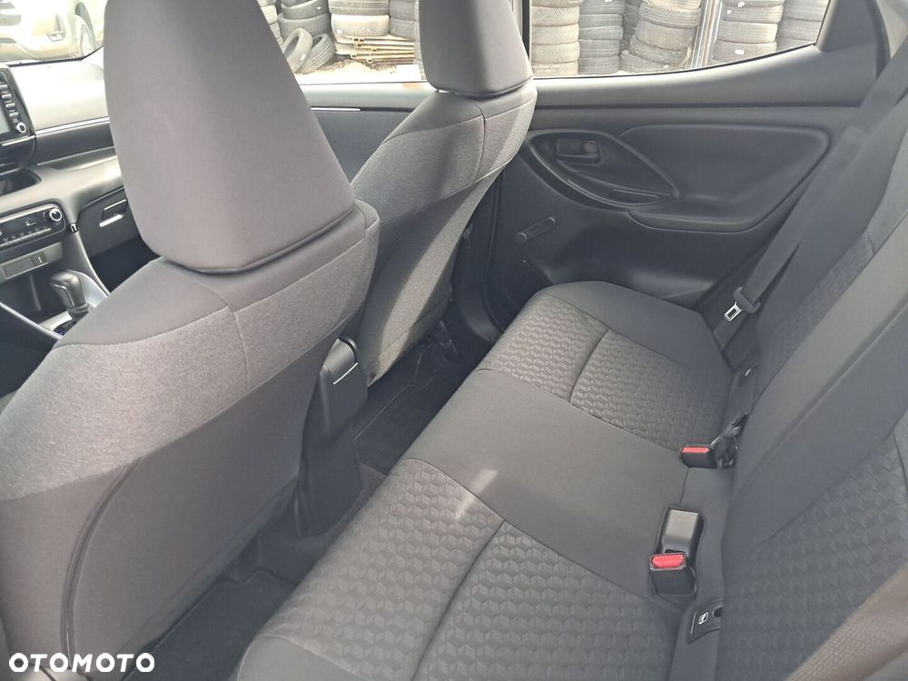 Toyota Yaris Hybrid 1.5 Comfort - 10