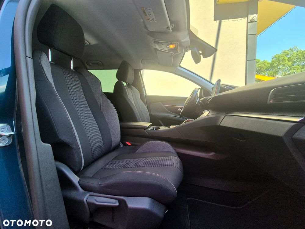 Peugeot 5008 1.5 BlueHDi Active S&S EAT8 - 25