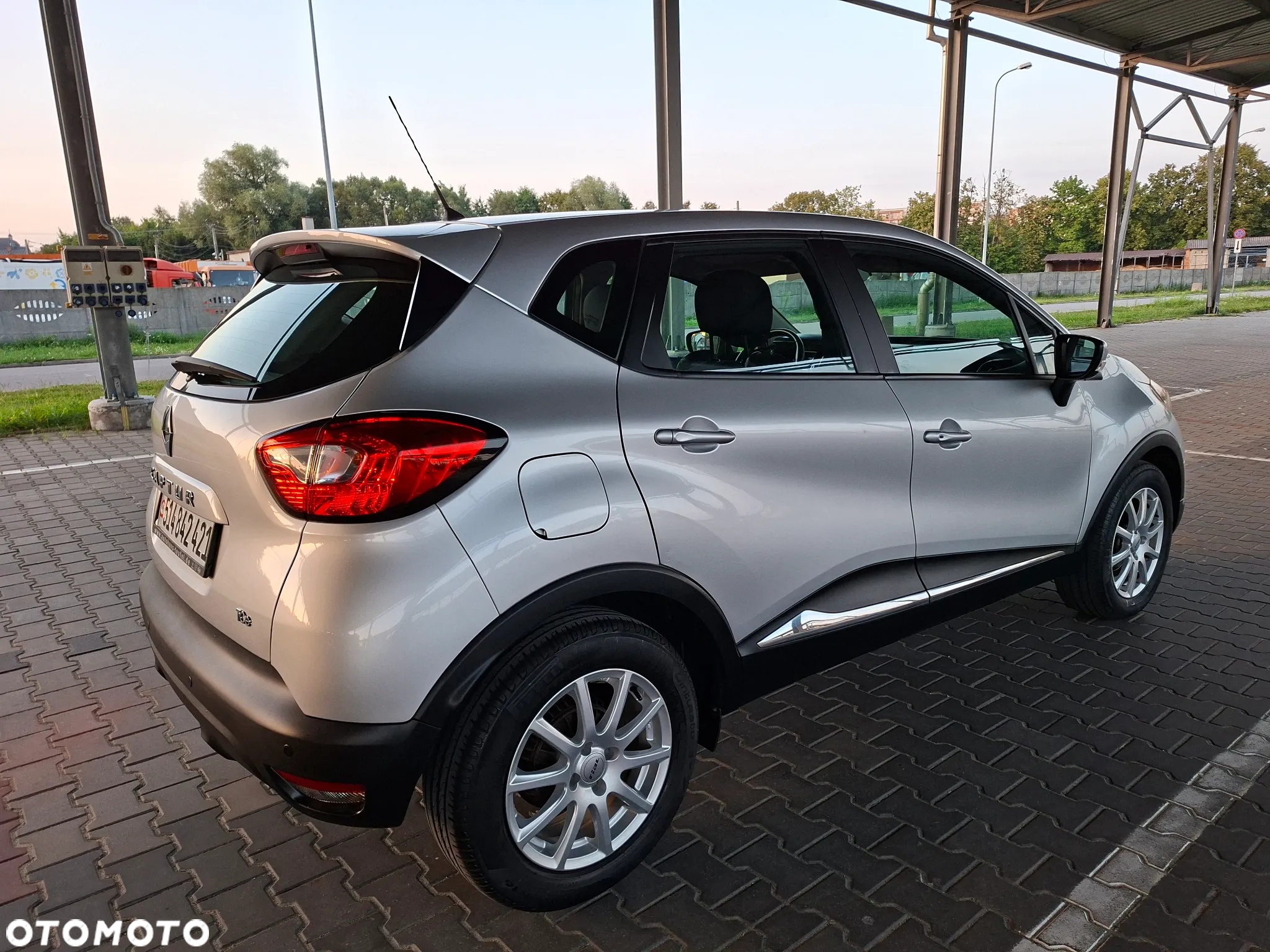 Renault Captur - 9