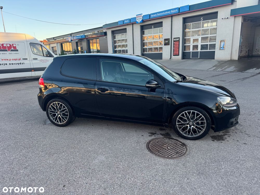 Volkswagen Golf 2.0 TDI DPF DSG Style - 3