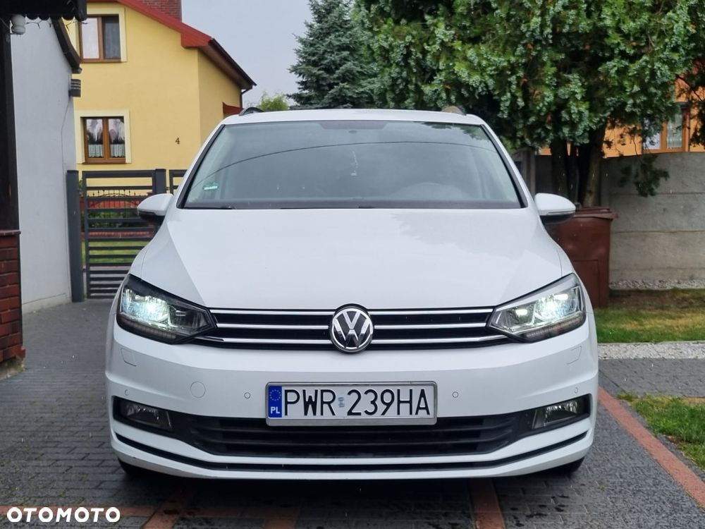 Volkswagen Touran - 2