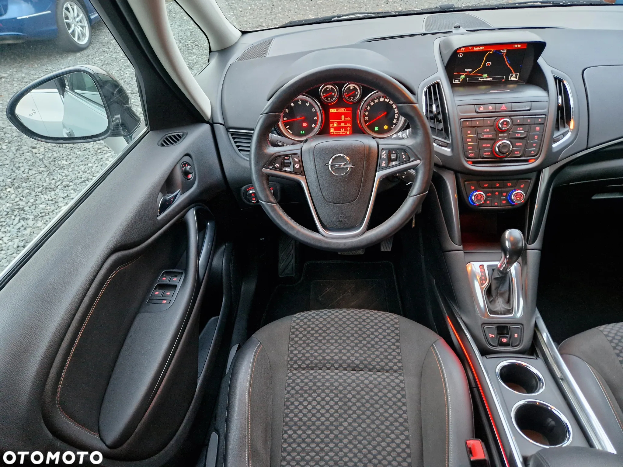 Opel Zafira - 25
