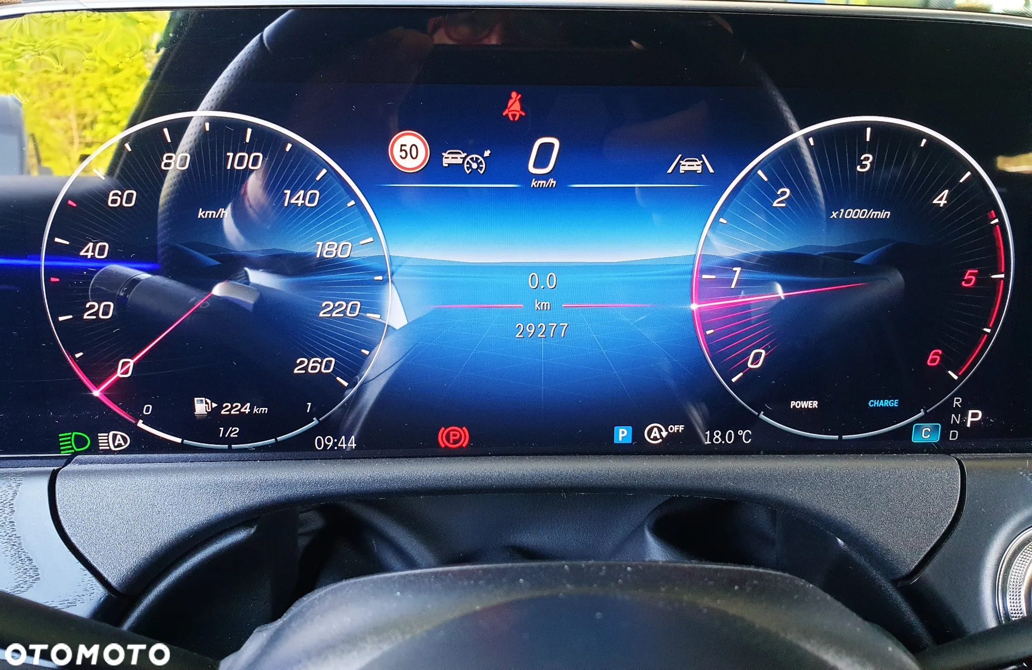 Mercedes-Benz Klasa E 220 d 4-Matic AMG - 23