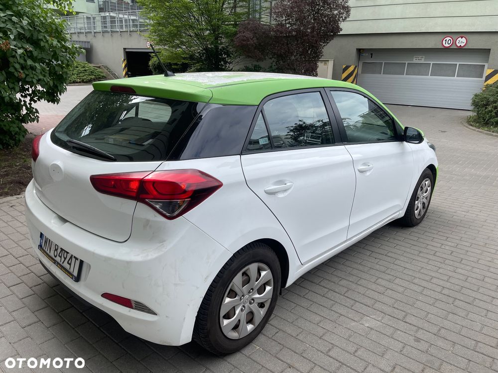 Hyundai i20 1.2 Classic Plus - 4