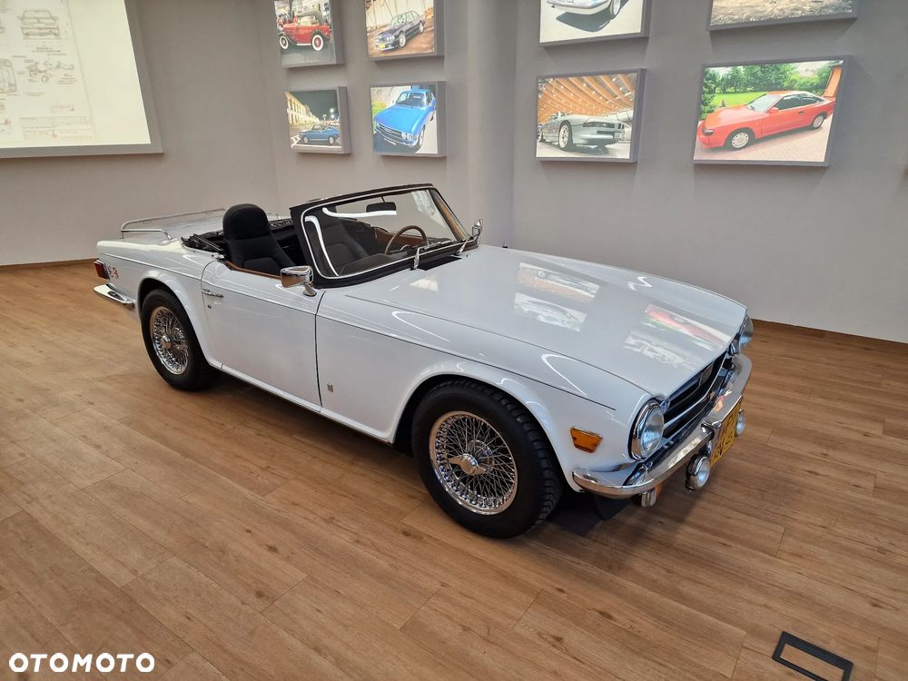 Triumph TR6 - 2