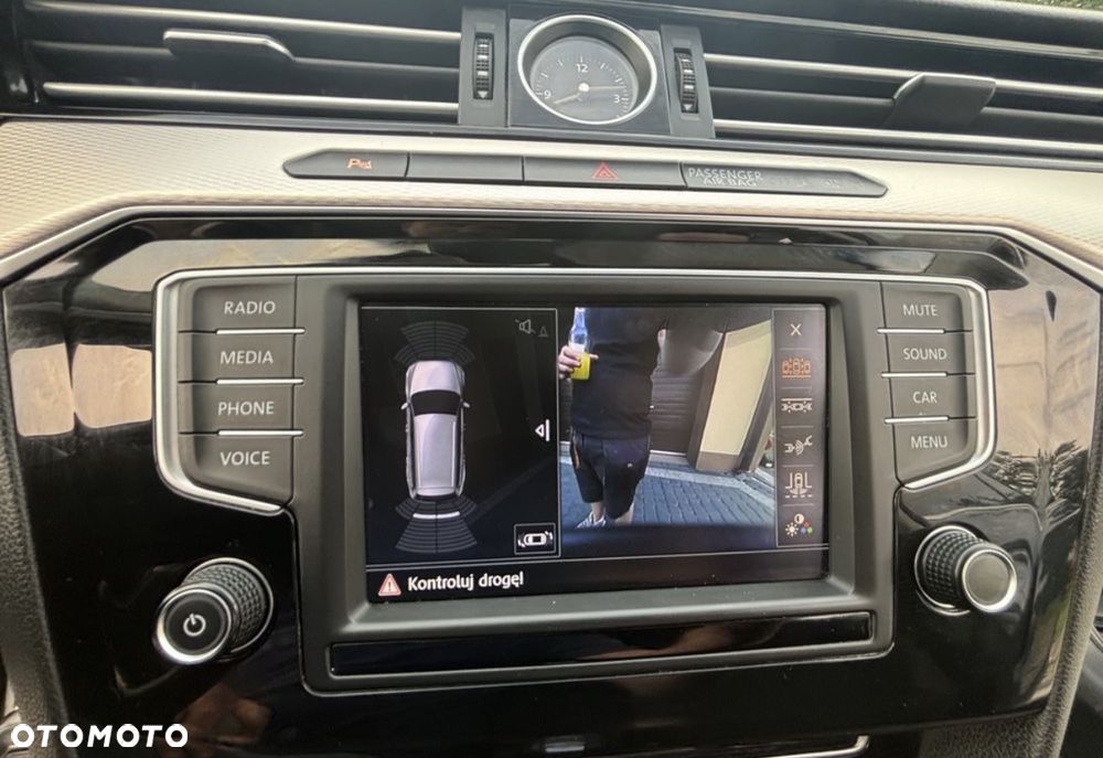 Volkswagen Passat Alltrack 2.0 TDI SCR 4Motion DSG - 17