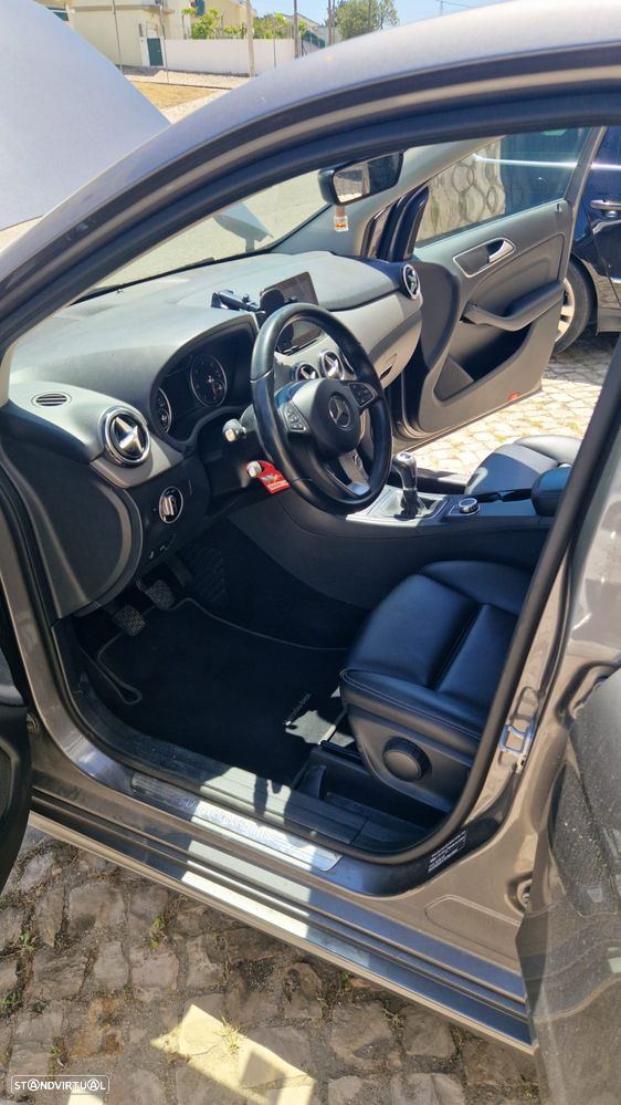 Mercedes-Benz B 180 (CDI) d Style - 8