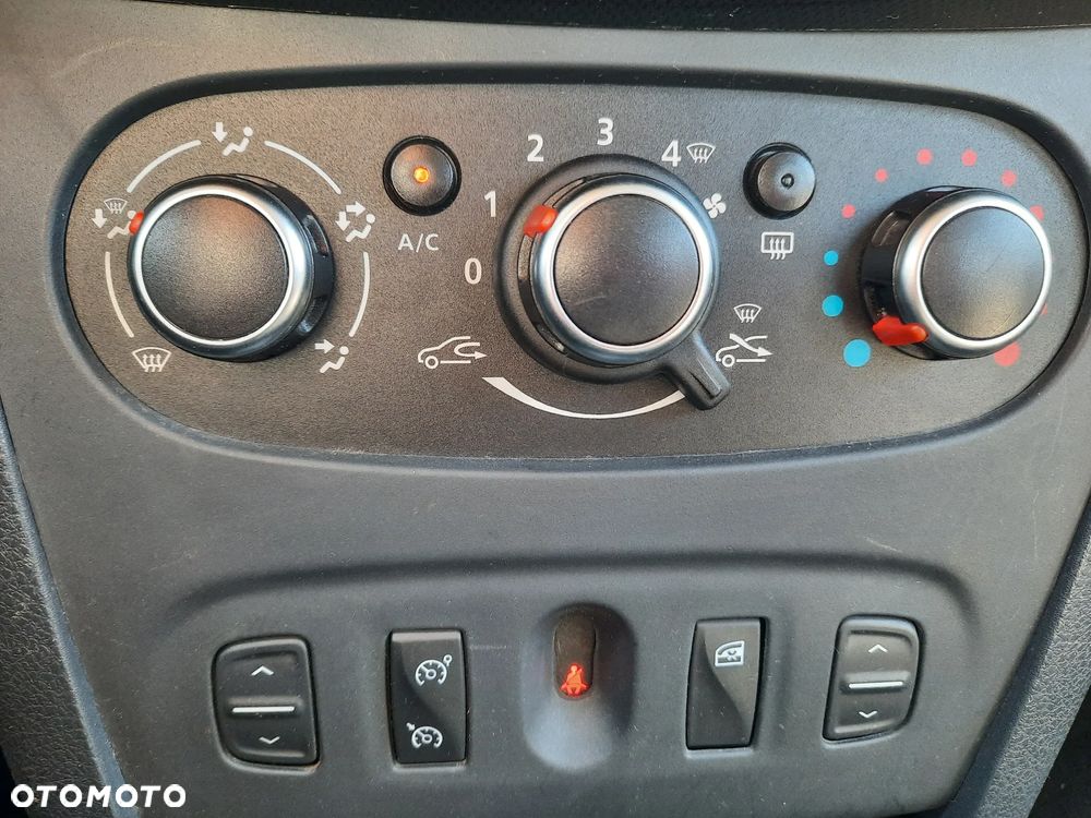 Dacia Sandero Stepway 0.9 TCe Ambiance S&S EU6 - 23