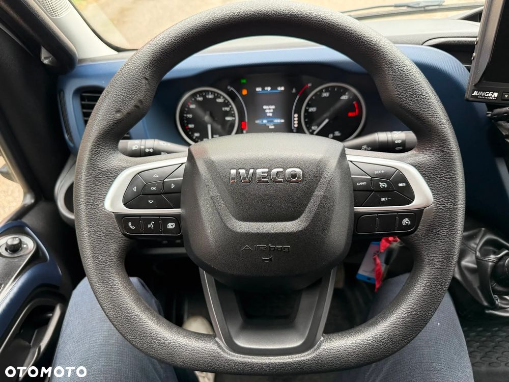 Iveco Daily 72C180, 3.0 180KM, Plandeka+winda 15EP, HiMatic, Niski przebieg, Bardzo zadbany - 20