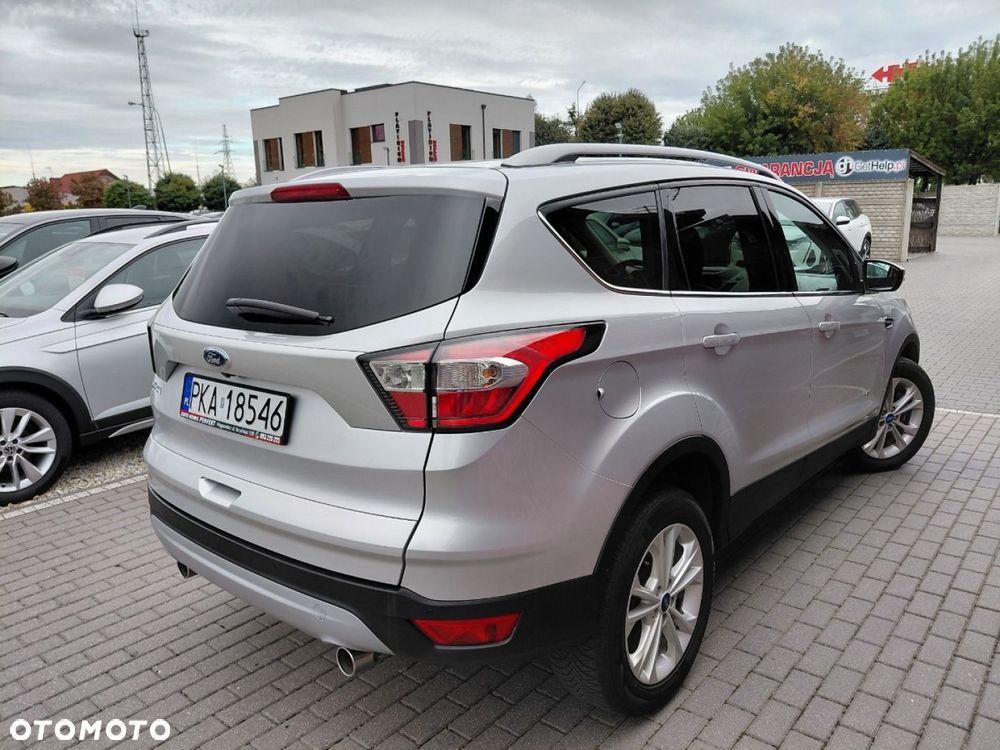 Ford Kuga - 8