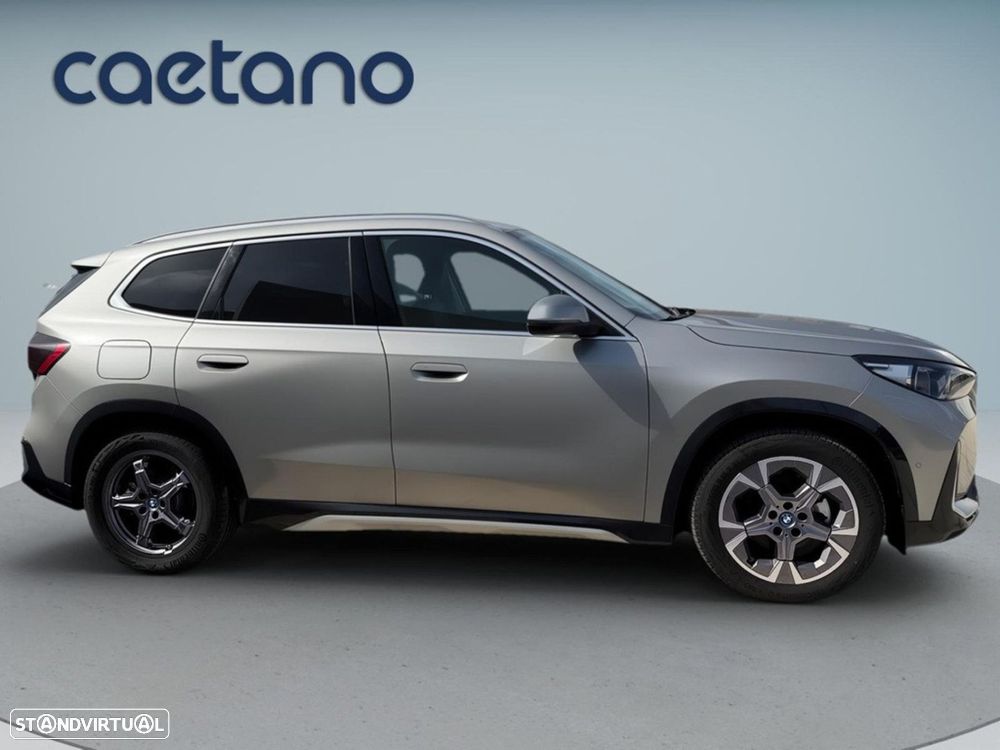 BMW ix1 eDrive20 xLine - 9