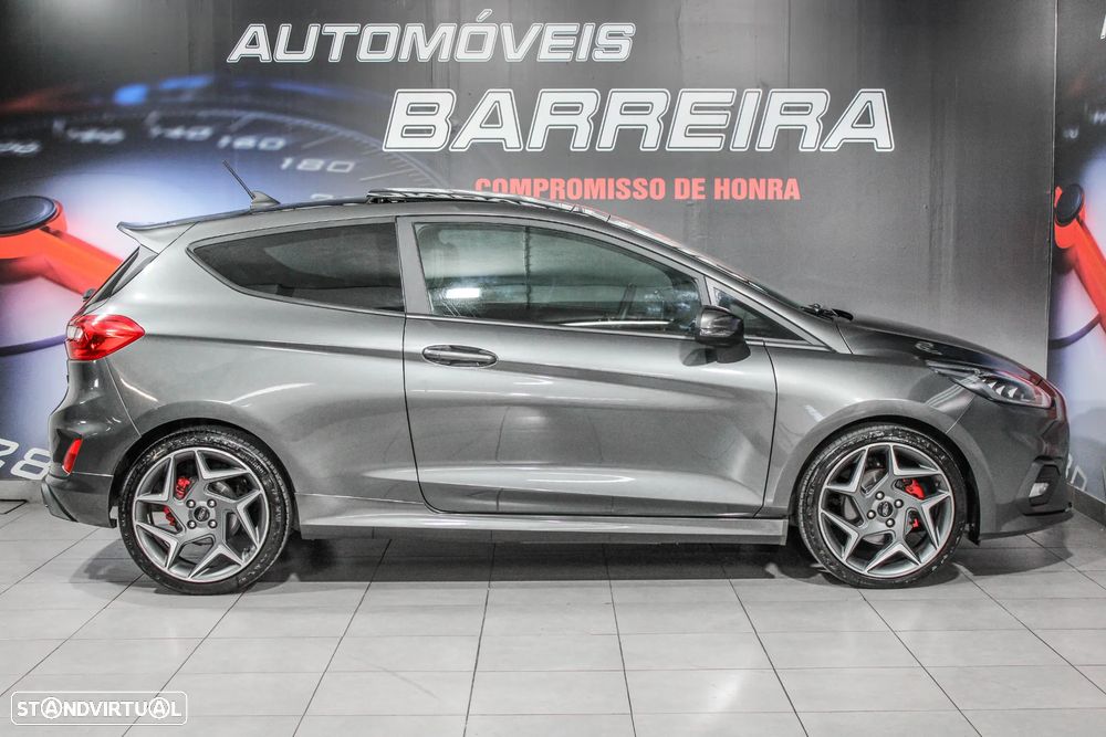 Ford Fiesta 1.5 EcoBoost S&S ST X - 19