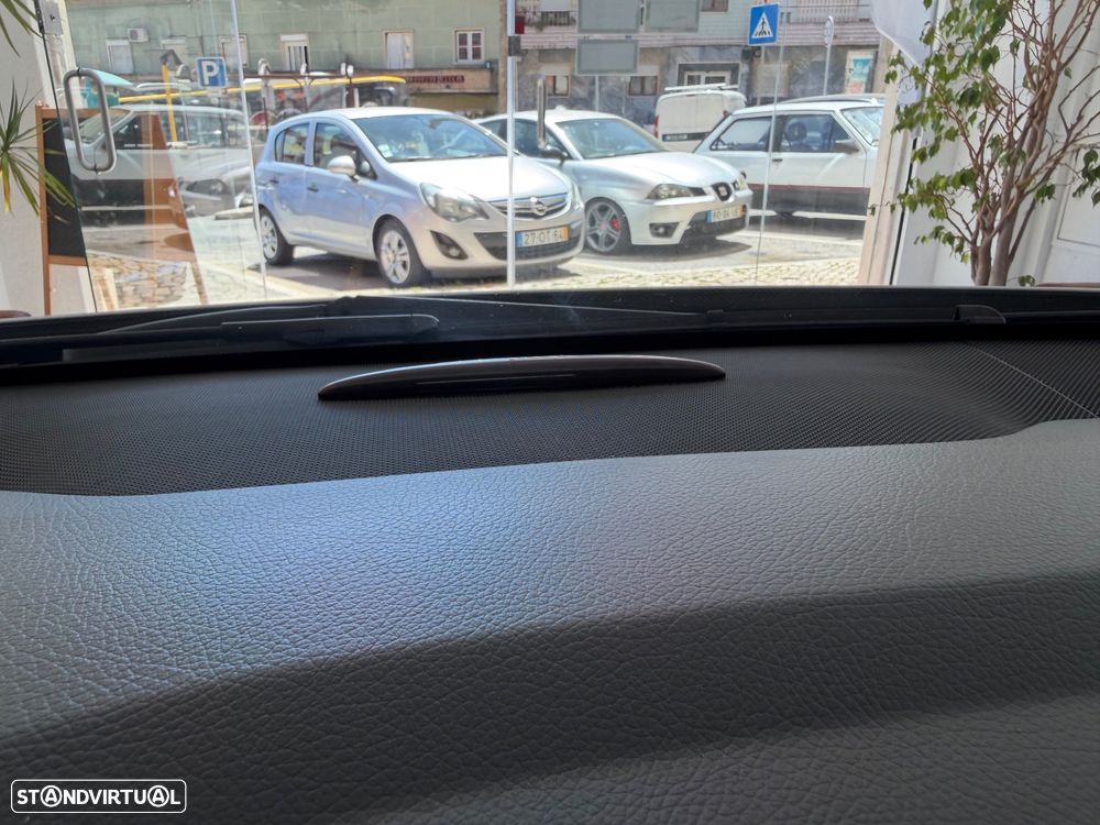 Mercedes-Benz B 180 (CDI) d 7G-DCT Urban - 23