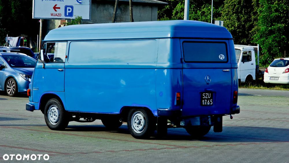 Mercedes-Benz L 207 - 2
