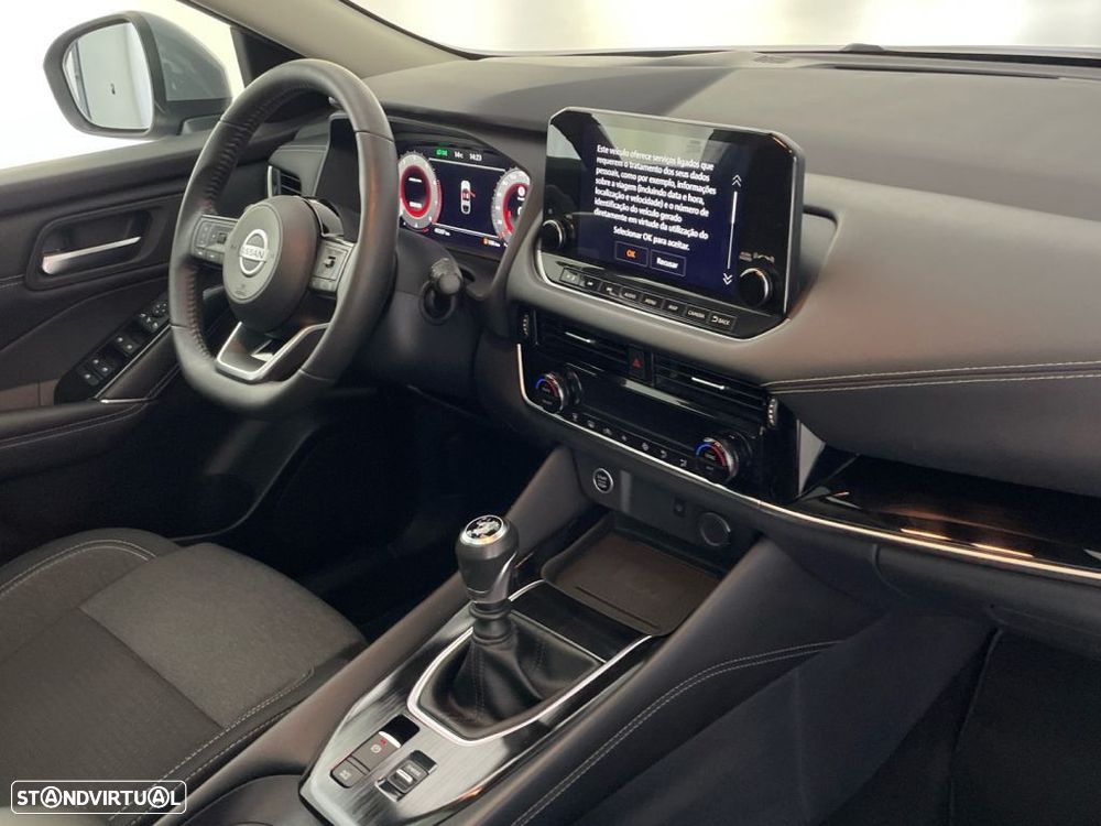 Nissan Qashqai 1.3 DIG-T N-Connecta - 23