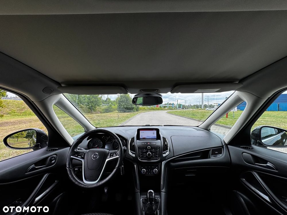 Opel Zafira 1.4 Turbo (ecoFLEX) Start/Stop Business Innovation - 27