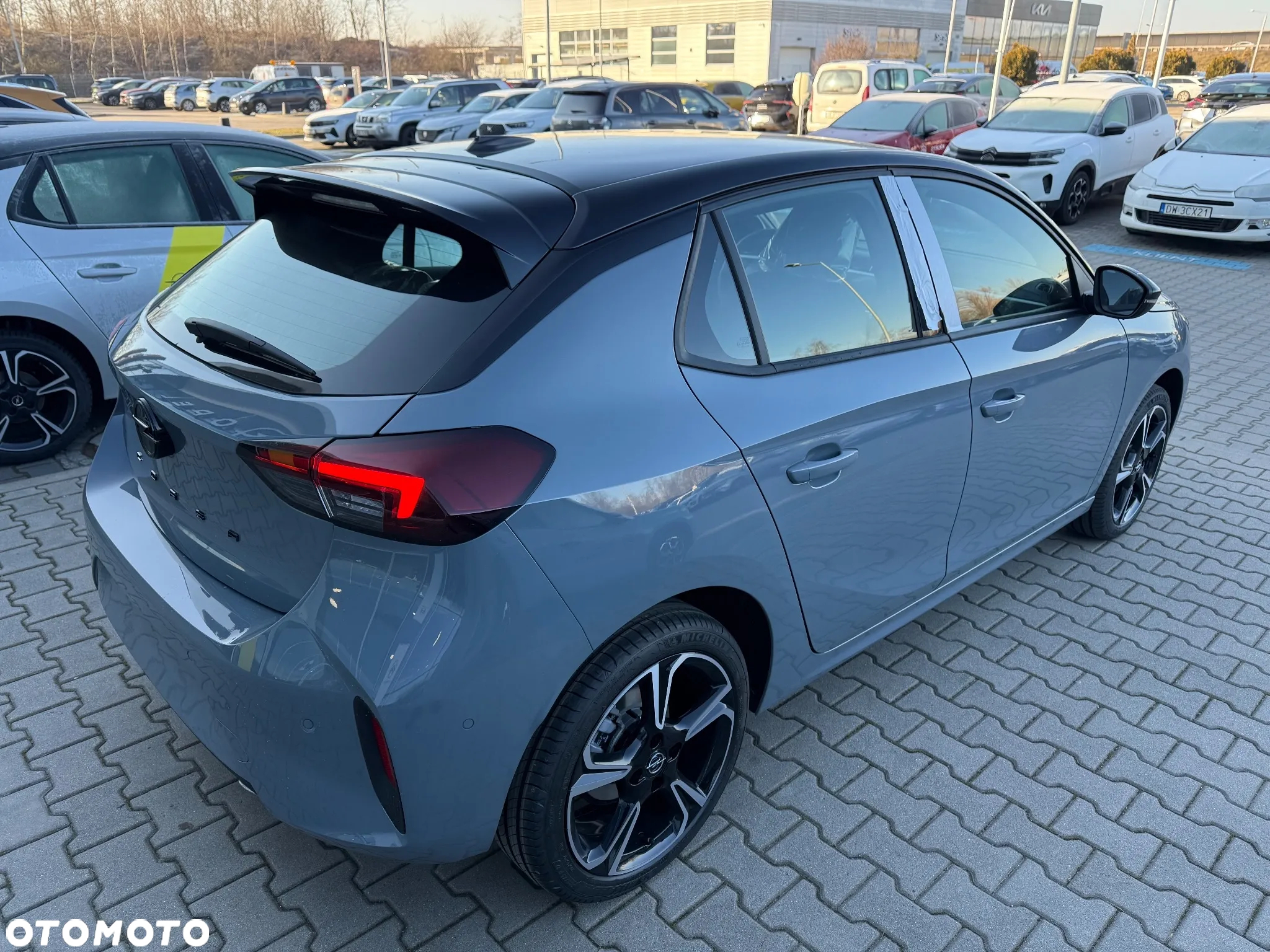 Opel Corsa 1.2 GS Line S&S - 4