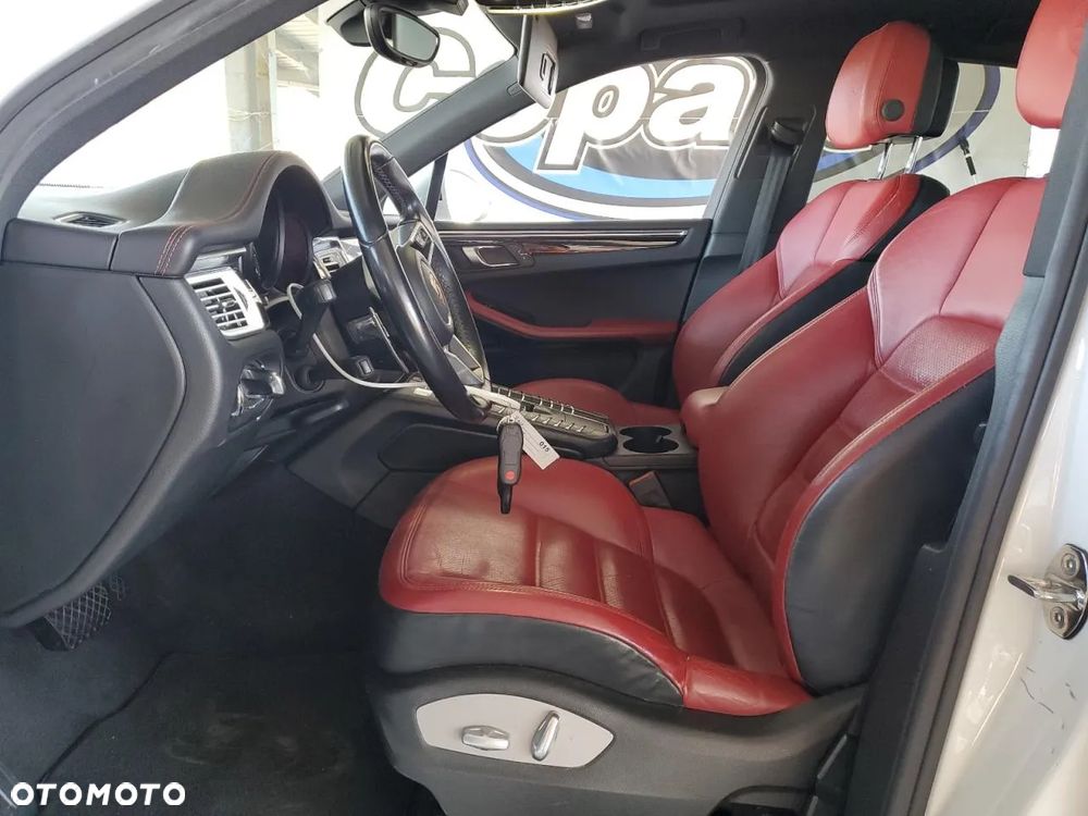 Porsche Macan GTS - 7