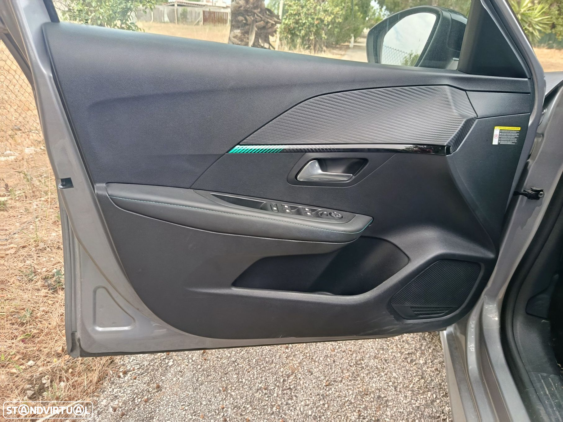 Peugeot e-208 50 kWh Allure Pack - 5