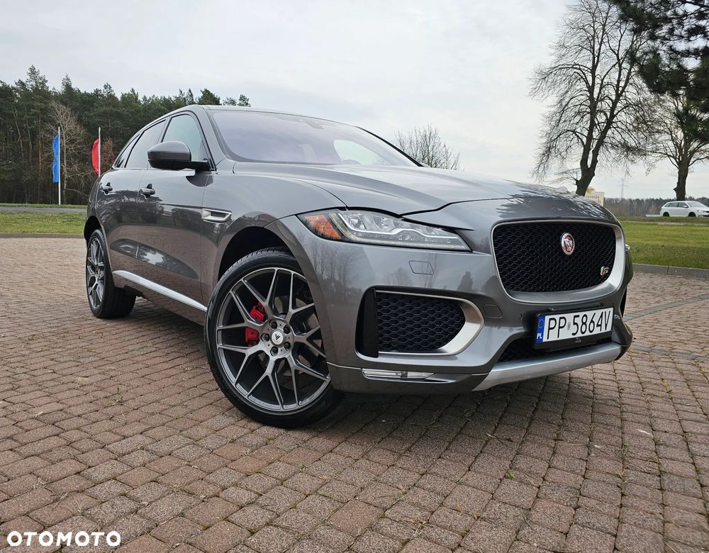 Jaguar F-Pace S AWD - 1