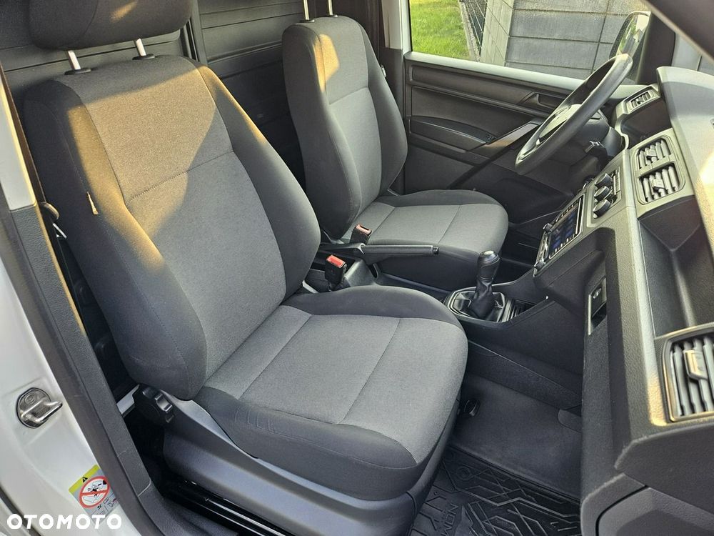 Volkswagen Caddy - 16