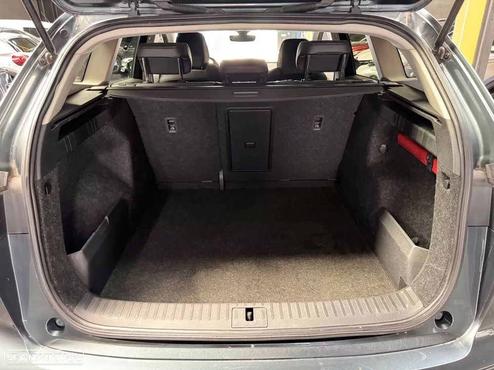 Skoda Enyaq iV 60 - 22