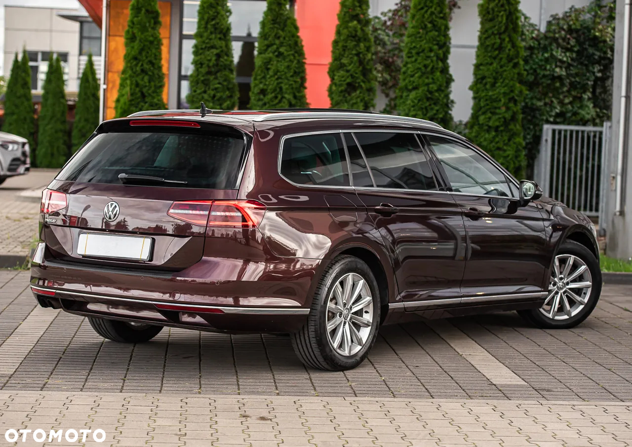 Volkswagen Passat Variant 1.8 TSI (BlueMotion Technology) DSG Highline - 13