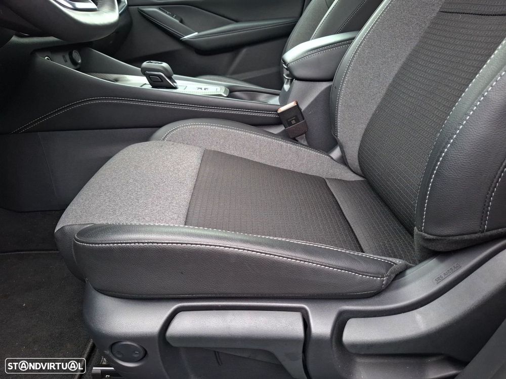 Nissan Qashqai 1.3 DIG-T Advance Xtronic - 26