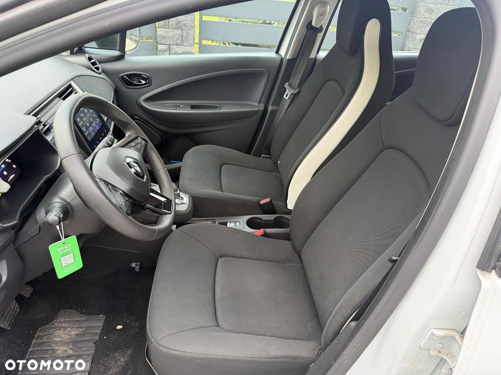 Renault Zoe - 11