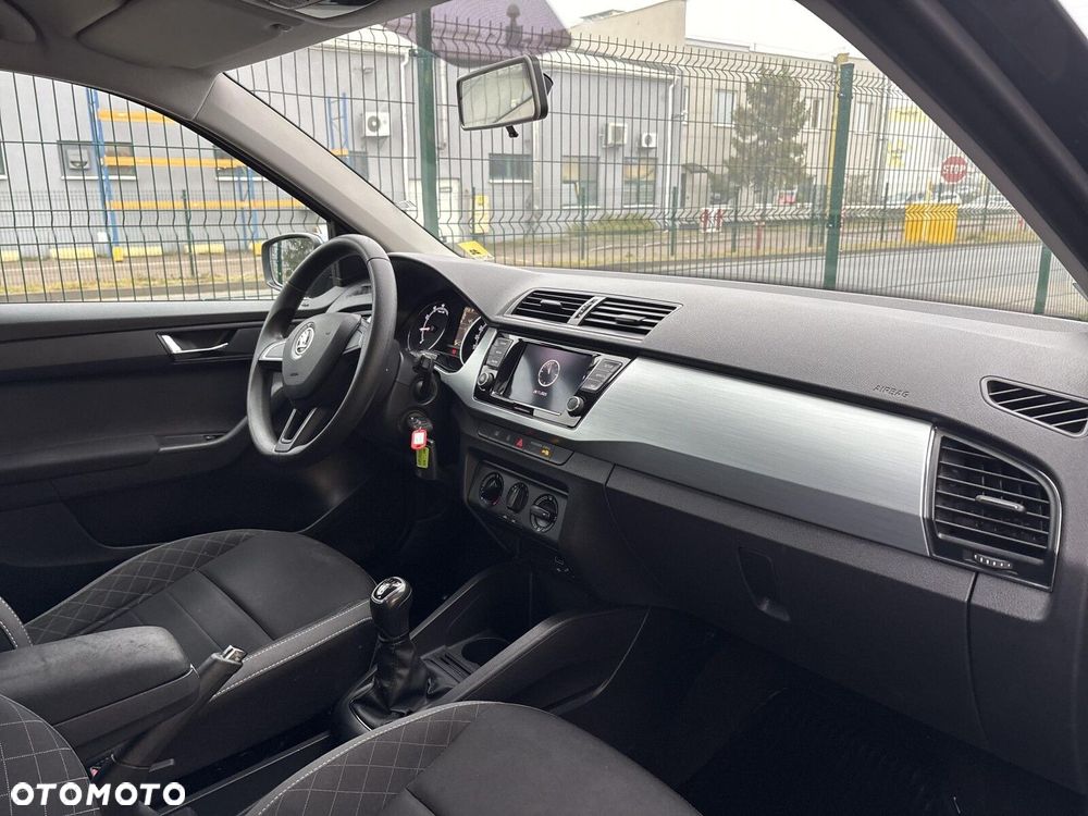 Skoda Fabia 1.0 TSI Ambition - 9
