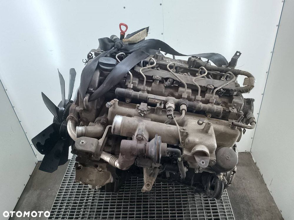 SILNIK SSANGYONG REXTON 665925 2.7 XDI - 1