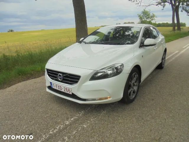 Volvo V40 D2 Drive-E Ocean Race - 1