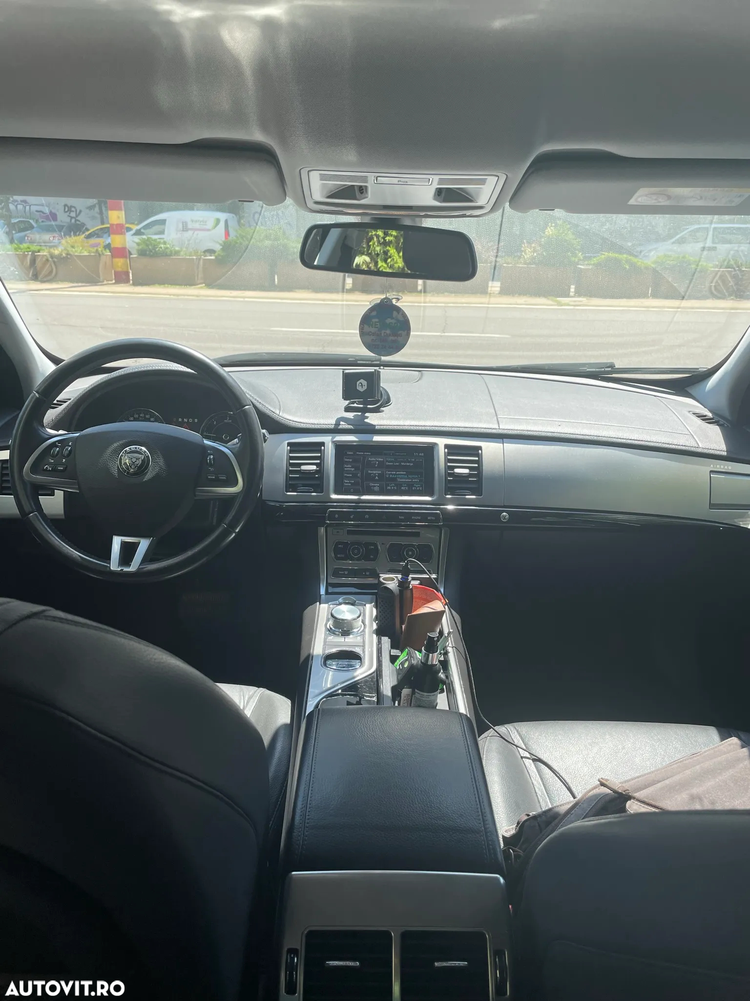 Jaguar XF 2.2 Diesel - 7