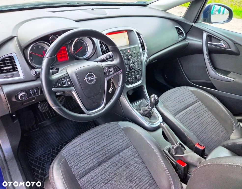 Opel Astra 1.6 CDTI Elite - 26
