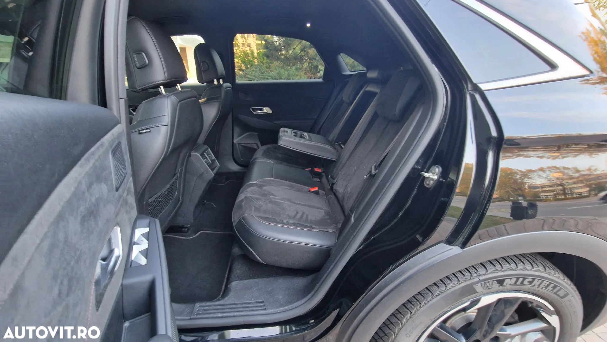 DS Automobiles DS 7 Crossback - 12